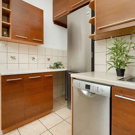 W Sercu Lodzi Piotrkowska Balkon & 2 Sypialnie By Renters *