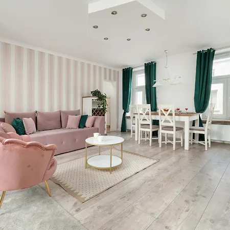 W Sercu Lodzi Piotrkowska Balkon & 2 Sypialnie By Renters Apartament *