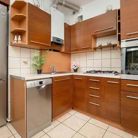 Apartament W Sercu Lodzi Piotrkowska Balkon & 2 Sypialnie By Renters Łódź