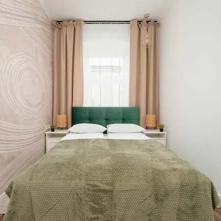 W Sercu Lodzi Piotrkowska Balkon & 2 Sypialnie By Renters Apartament