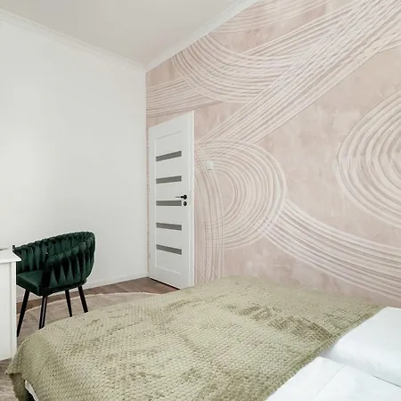 Apartament W Sercu Lodzi Piotrkowska Balkon & 2 Sypialnie By Renters
